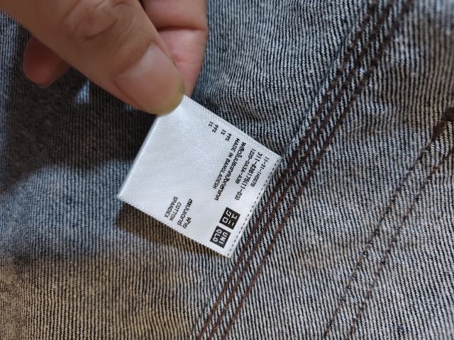 แจ็คเก็ตยีนส์กึ่งสูท uniqlo size m สภาพดีมาก สียีนเข้ม รูปที่ 5