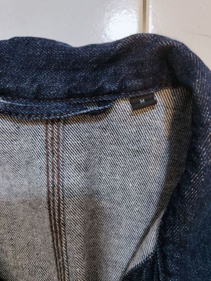 แจ็คเก็ตยีนส์กึ่งสูท uniqlo size m สภาพดีมาก สียีนเข้ม รูปที่ 4