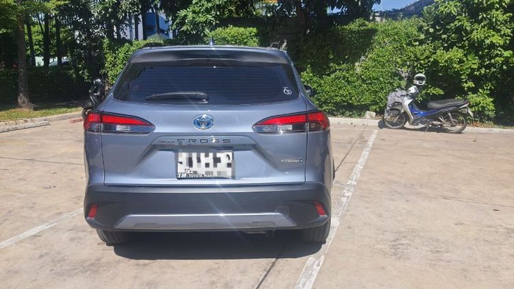 Toyota Corolla Cross 2023 1.8 Hybrid Premium Safety Utility-car ไฮบริด ไม่ติดแก๊ส เกียร์อัตโนมัติ เทา รูปที่ 3