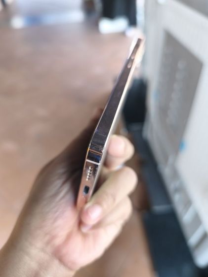 V23 5G สนใจคุยรายละเอียดได้ครับ ram12 rom 256 นัดรับดูของสัตหีบ - บ้านฉาง