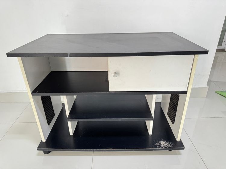 ชั้นวางทีวี