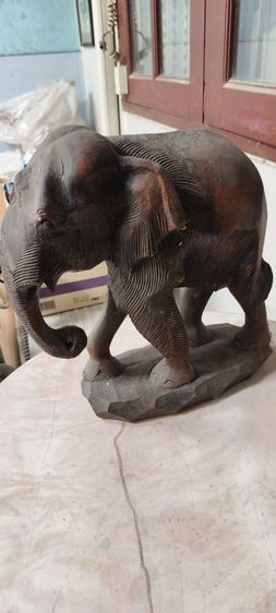 ขายช้างไม้แกะเก่าๆ1คู่ รูปที่ 3