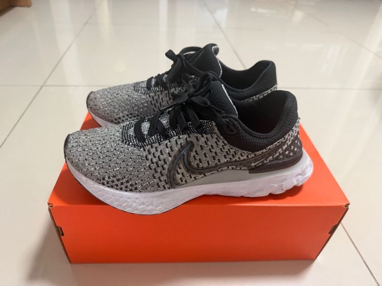 Nike React Infinity Run Flyknit 3 running รูปที่ 5