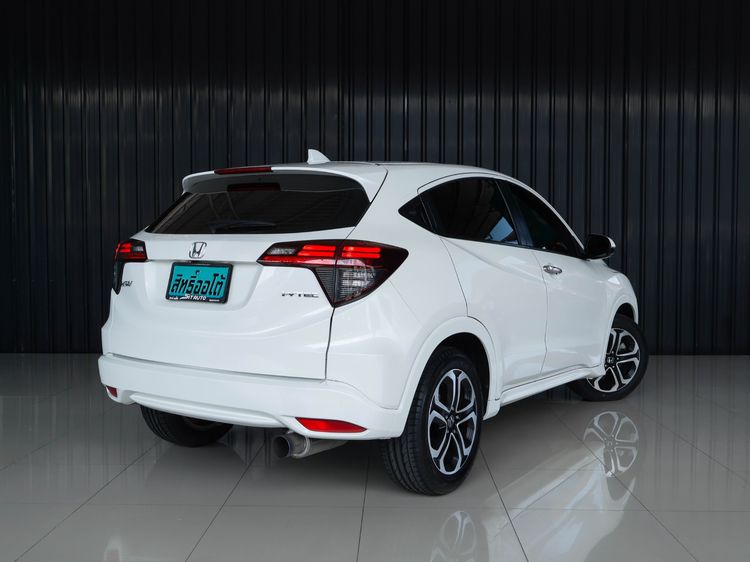 Honda HR-V 2015 1.8 EL Utility-car เบนซิน ไม่ติดแก๊ส เกียร์อัตโนมัติ ขาว รูปที่ 4