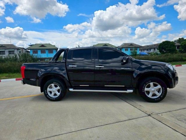 Isuzu D-MAX 2013 2.5 Hi-Lander Ddi i-TEQ Pickup ดีเซล เกียร์ธรรมดา ดำ รูปที่ 4