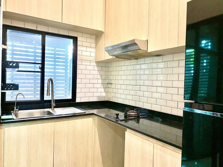 Ananda Development ตกแต่งครบ 2016 ขายด่วน ทาวน์โฮม Arden ลาดพร้าว 71 หลังมุม ราคาถูกมาก แถมแอร์ ผ้าม่านทั้งหลัง เฟอร์นิเจอร์พร้อมเข้าอยู่ รูปที่ 4