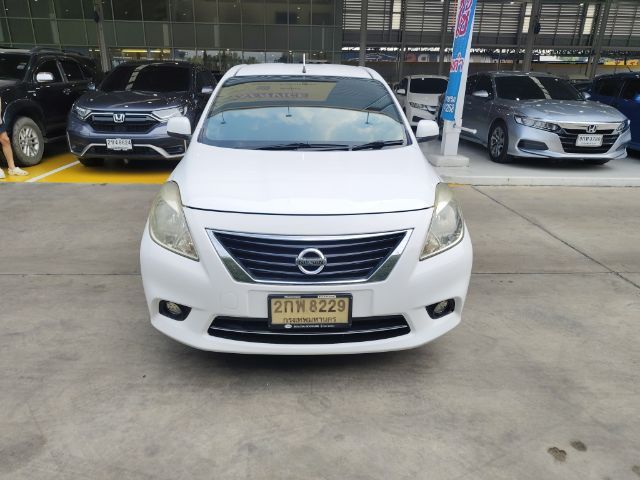 Nissan Almera 2013 1.2 E Sedan เบนซิน ไม่ติดแก๊ส เกียร์อัตโนมัติ ขาว รูปที่ 2