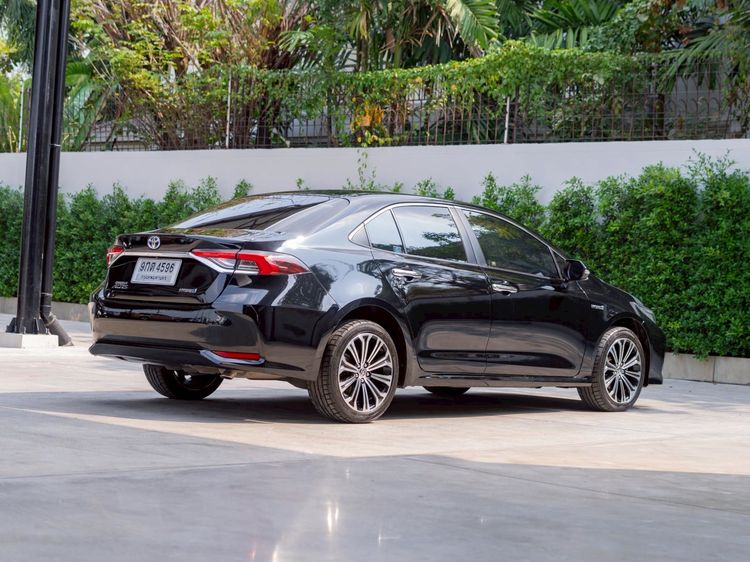 Toyota Altis 2019 1.8 Hybrid High Sedan ไฮบริด ไม่ติดแก๊ส เกียร์อัตโนมัติ ดำ รูปที่ 4