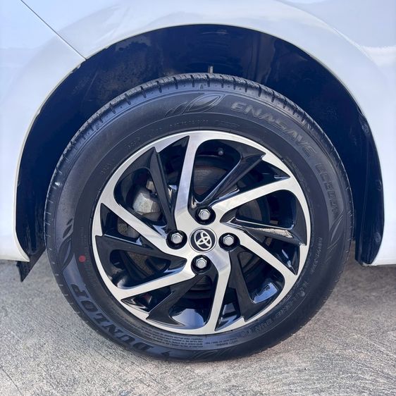 Toyota Yaris ATIV 2019 1.2 E Sedan เบนซิน ไม่ติดแก๊ส เกียร์อัตโนมัติ ขาว รูปที่ 4