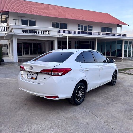 Toyota Yaris ATIV 2019 1.2 E Sedan āđāļāļāļāļīāļ āđāļĄāđāļāļīāļāđāļāđāļŠ āđāļāļĩāļĒāļĢāđāļāļąāļāđāļāļĄāļąāļāļī āļāļēāļ§ āļĢāļđāļāļāļĩāđ 2