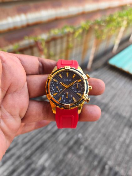 นาฬิกา GUESS 6เข็ม ของแท้ ระบบควอทซ์ ตัวเรือน ทองMICRON ขนาด38มม.รวมเม็ดมะยม เข็มแต้มพรายน้ำ6เข็ม เดินปกติทุกเข็ม ปุ่มกดสำหรับกดปรับเซ็ทเข็ม รูปที่ 4