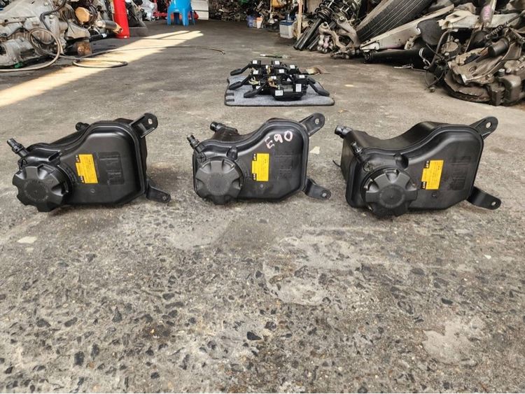 ถังพักน้ำหม้อน้ำ BMW E90 E84 X1 รูปที่ 8