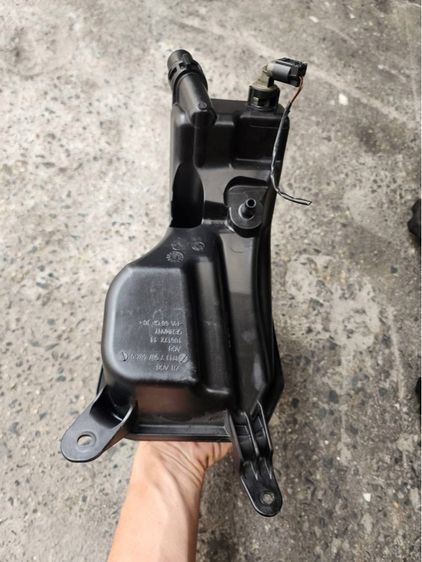 ถังพักน้ำหม้อน้ำ BMW E90 E84 X1 รูปที่ 7