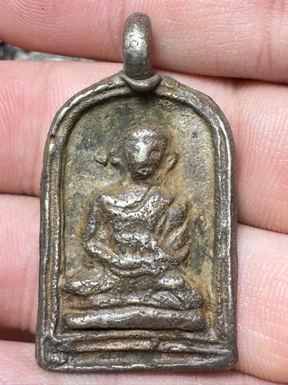 พระเครื่อง รูปที่ 4