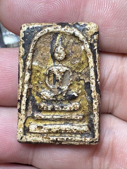 พระเครื่อง รูปที่ 15