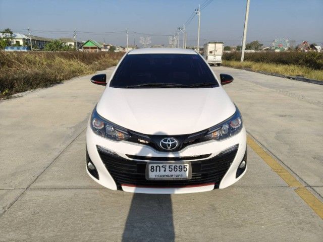 Toyota Yaris ATIV 2019 1.2 S Sedan เบนซิน เกียร์อัตโนมัติ ขาว รูปที่ 3
