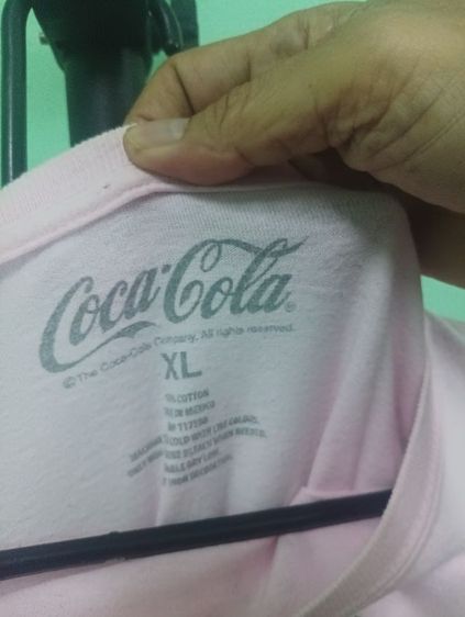 เสื้อยืด Coca-Cola Cherry Coke รูปที่ 5