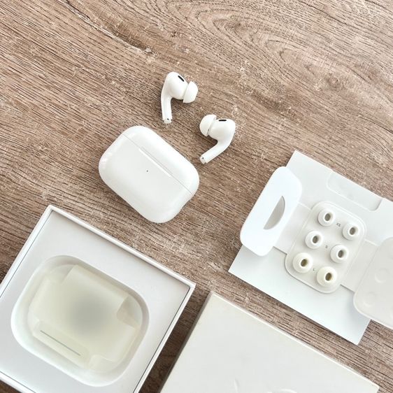 AirPods Pro 2 รุ่นล่าสุด Type C MagSafe เบสแน่นๆ ใส่สบายไม่หลุดง่าย อุปกรณ์แท้ครบกล่อง รูปที่ 6