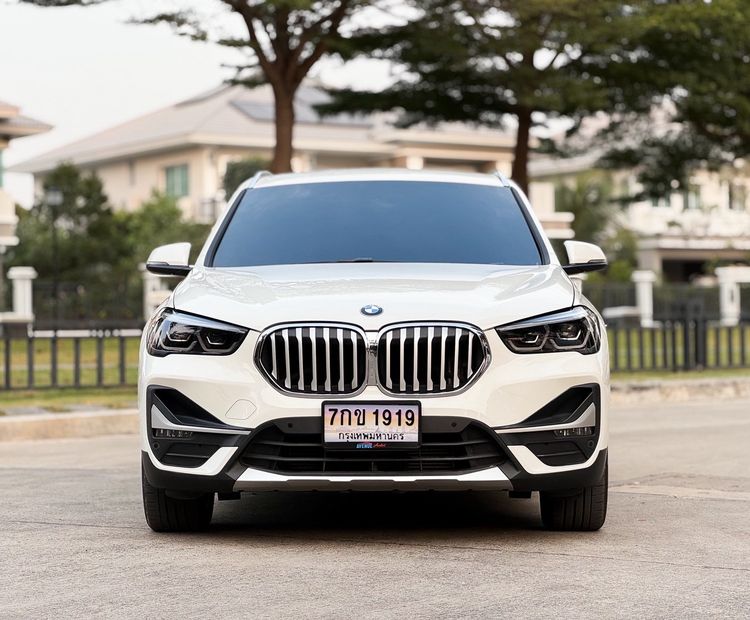 BMW X1 2022 2.0 sDrive20d xLine Utility-car ดีเซล ไม่ติดแก๊ส เกียร์อัตโนมัติ ขาว รูปที่ 2