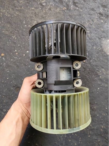 พัดลมโบลเวอร์แอร์ BMW E46 รูปที่ 3