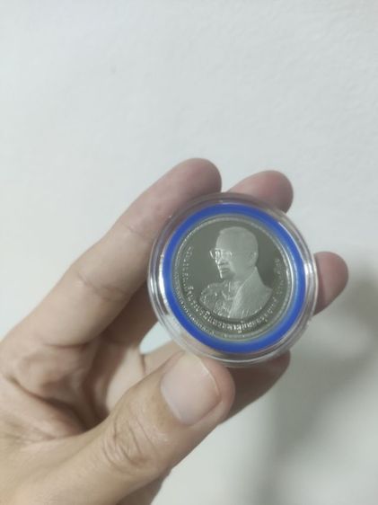 เหรียญเงินขัดเงา 800 บาท 80 พรรษา รัชกาลที่ 9 พ.ศ.2550 รูปที่ 7