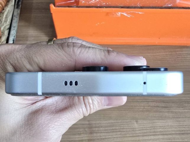 
 ขาย Nothing Phone 3 16512 White นางฟ้า .
ศูนย์ไทยประกันยาว 15082026 สภาพใหม่มาก 
อุปกรณ์ครบกล่อง  รูปที่ 10