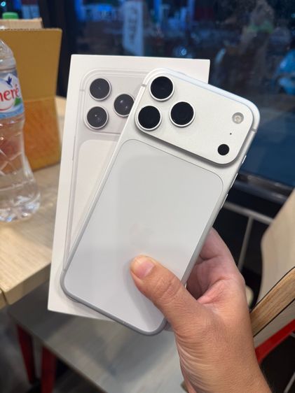iPhone 17 pro max 256 gb silver ครบกล่อง