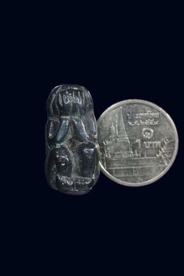 พระปิดตานั่งยองเนื้อเมฆพัตร รูปที่ 2