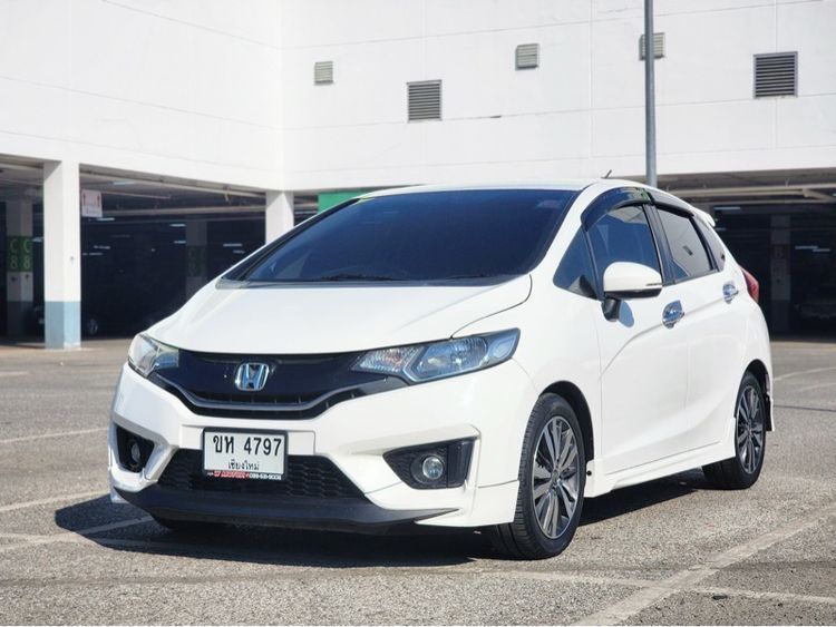 Honda Jazz 2015 1.5 SV Plus i-VTEC Sedan เบนซิน ไม่ติดแก๊ส เกียร์อัตโนมัติ ขาว รูปที่ 3