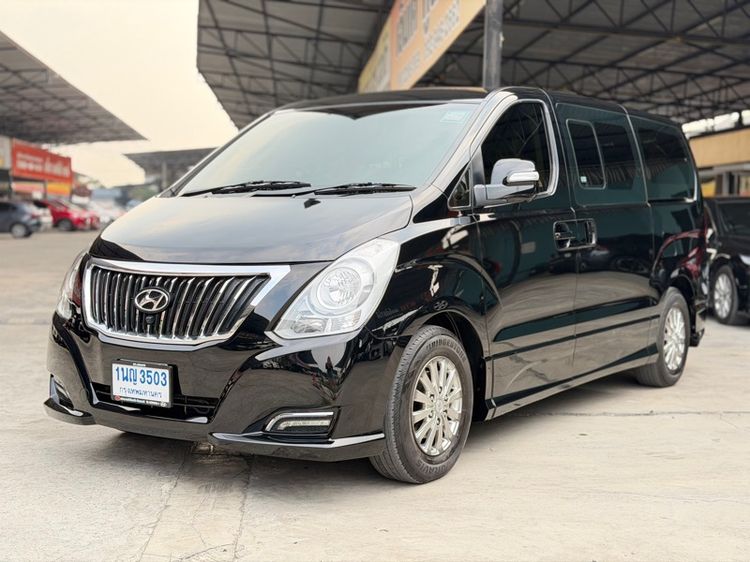 Hyundai H-1 2017 2.5 Deluxe Van ดีเซล ไม่ติดแก๊ส เกียร์อัตโนมัติ ดำ รูปที่ 3