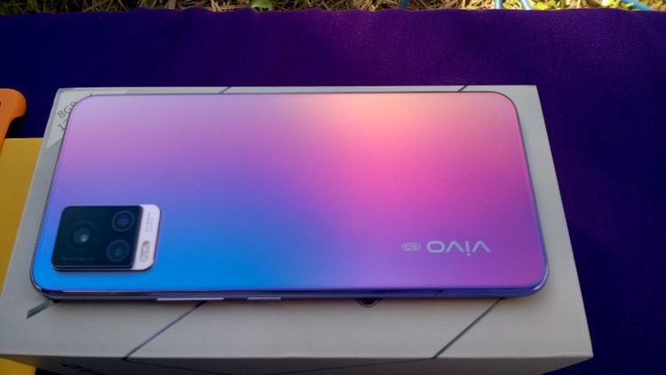 vivo v20pro รูปที่ 2