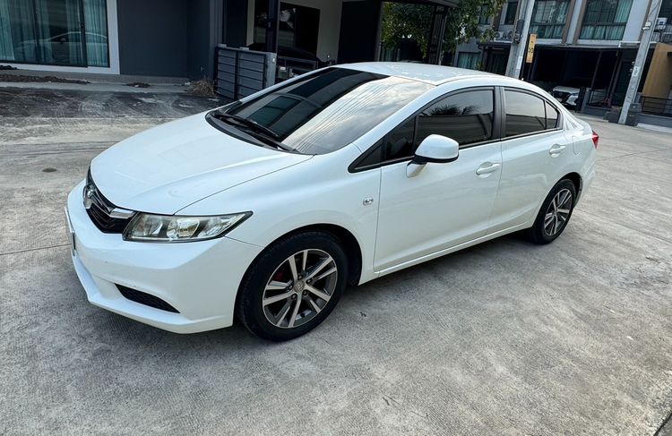 Honda Civic 2014 1.8 S i-VTEC Sedan เบนซิน เกียร์อัตโนมัติ ขาว รูปที่ 4