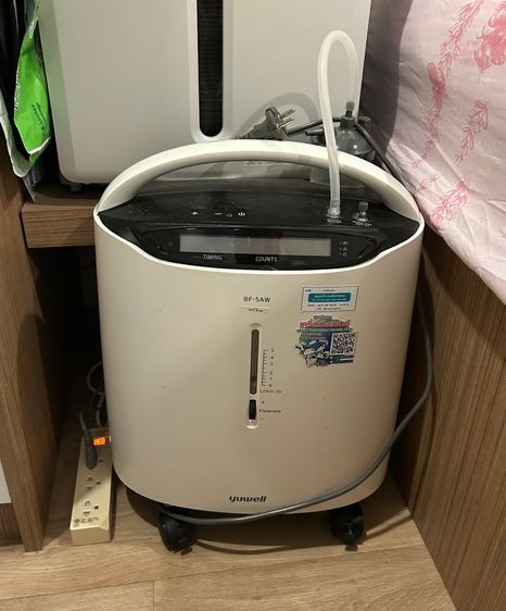 เตียงผู้ป่วย ระบบมือหมุน manual 3 ฟังก์ชั่น สามารถปรับระดับ สูงตำ่ ได้ รูปที่ 5