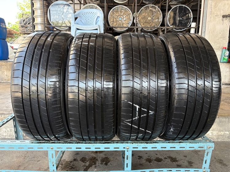 ยางDUNLOP225-50-17 ปี24 ปีแท้ 