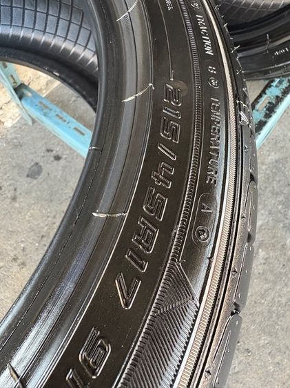 ยางDUNLOP215-45-17 ปี24 ปีแท้  รูปที่ 8