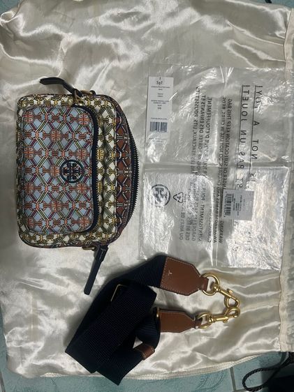 กระเป๋าสะพาย Tory Burch