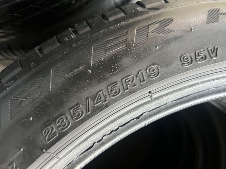 ยาง Bridgestone Dueler HP 235 45 19 ปี22 เส้น 800 บาท RunFlat รูปที่ 4