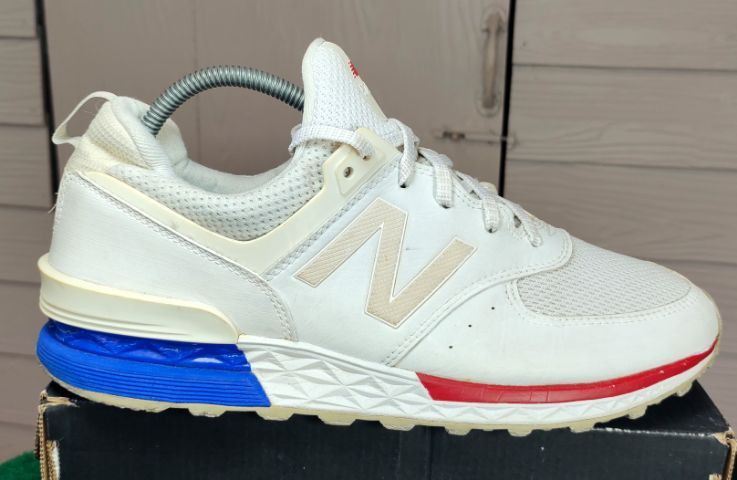 รองเท้า💥New Balance 574💥ของแท้‼️พื้นนิ่ม เบา ...สวยๆ สภาพดี💥ไซร์ 42 รูปที่ 5