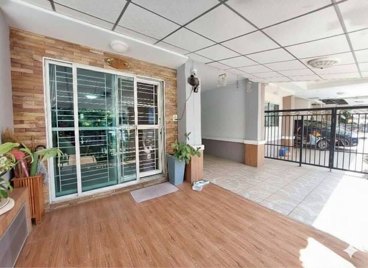 ใช่ ทาวเฮ้าส์ 2 ชั้น 3 นอน 2 น้ำ รูปที่ 2