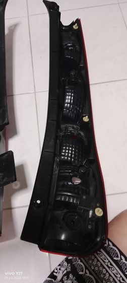 ไฟท้ายขาวแดง honda crv g2 ปี 04-06 รูปที่ 3