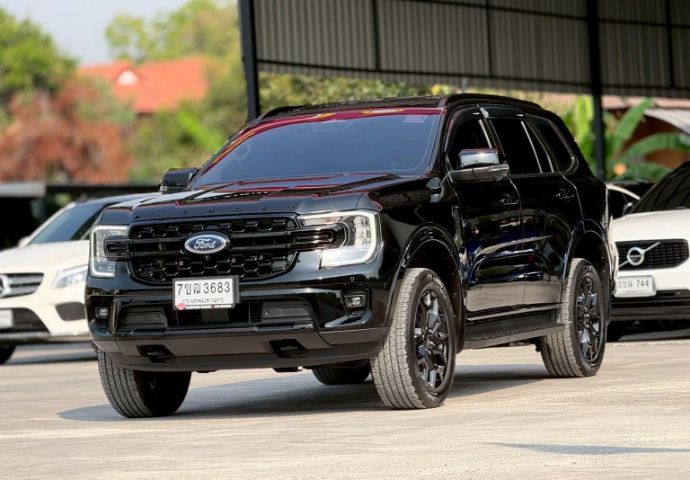 รถ Ford Everest 2.0 Turbo Sport สี ดำ