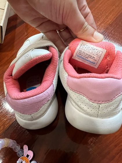 lblรองเท้าเด็กสภาพดีมากกดก รูปที่ 5