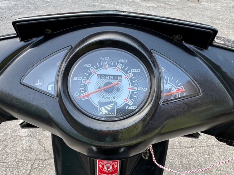 HONDA CLICK 110 คาร์บูรุ่นล้อแม็กซ์ Combi Brake เครื่องดี สีสวยธรรมชาติต้องมาดูของจริงมีสถานที่ให้ทดลองขับขี่ก่อนซื้อ รูปที่ 4