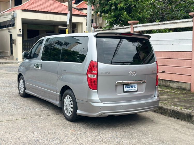 Hyundai H-1 2016 2.5 Elite Van ดีเซล เกียร์อัตโนมัติ เทา รูปที่ 3