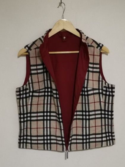 Burberry​ London Reversible Gilet รูปที่ 5
