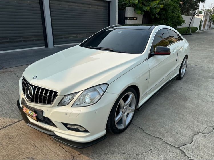 รถ Mercedes-Benz E-Class E250 CGI AMG สี ขาว