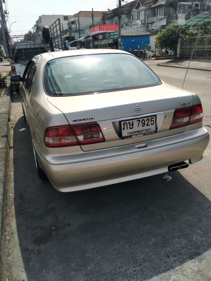 รถ Nissan Cefiro 2.0 Executive สี บรอนซ์ทอง