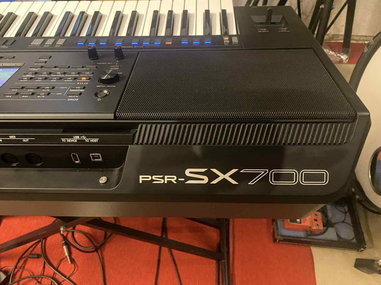 Yamaha sx700 สภาพ95มีกระเป๋า สแตนด์โน้ต แซ้มจังหวะ มีเพลง เยอะเลยครับ สอบถามรายละเอียดได้ที่ ครูหนิม081-0437562 รูปที่ 3