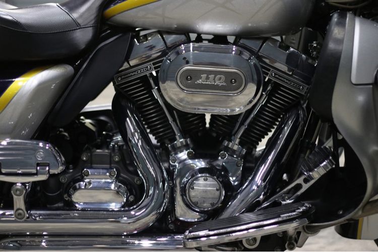 HD UltraGlide CVO 110 ปี2012 วิ่งน้อย สวยมาก รูปที่ 9