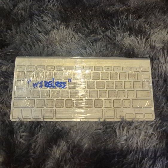 คีย์บอร์ด ไร้สาย (mac)